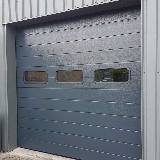 Garagedeur loods